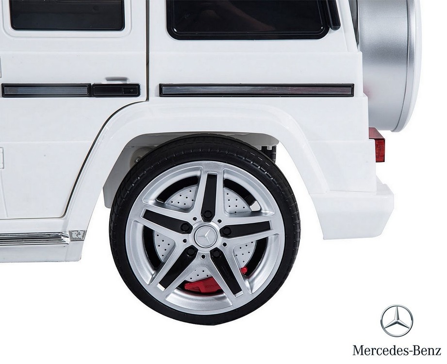 Электромобиль DMD-G55 Mercedes-Benz AMG NEW Version 12V R/C silver с резиновыми колесами  
